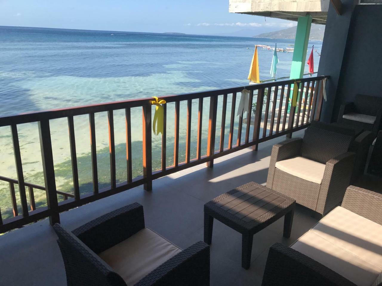 Babylon Oslob Coast Guesthouse Kültér fotó